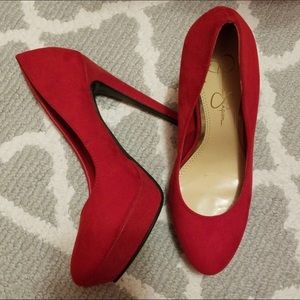 Jessica Simpson size 6.5 heels